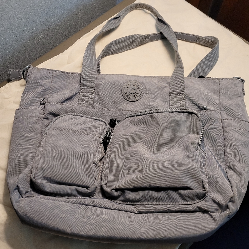 Kipling tote, gray with monkey!
